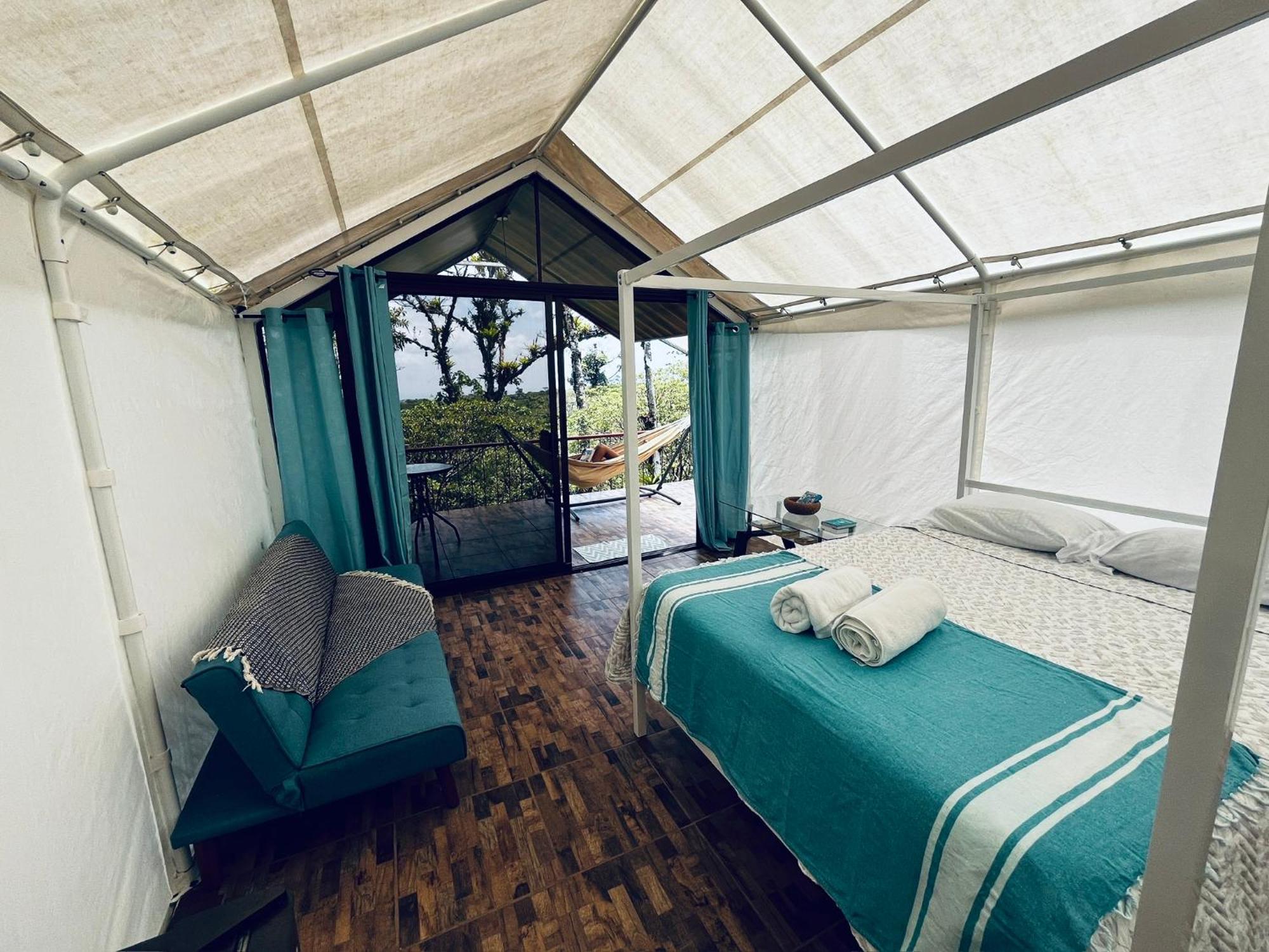 Garza Del Sol Glamping Rio Celeste Buganvilia Екстериор снимка