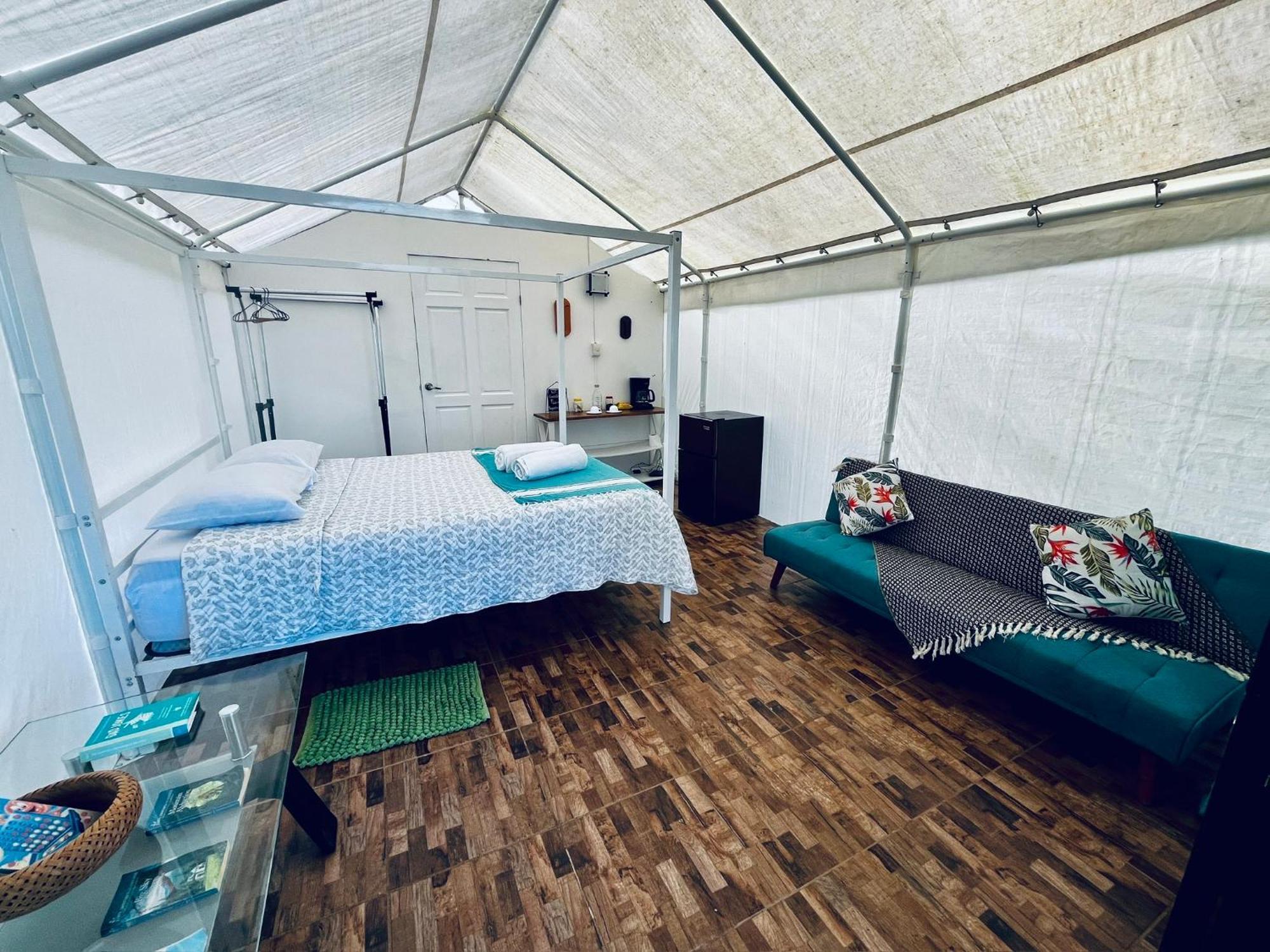 Garza Del Sol Glamping Rio Celeste Buganvilia Екстериор снимка